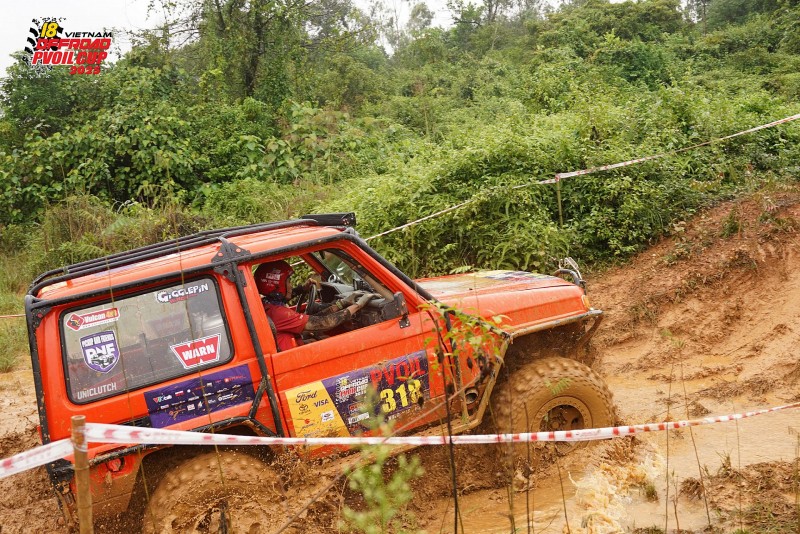 Con đường đăng quang Hạng SUV Nâng cao tại PVOIL VOC 2025 của đội đua 318 - Vulcan4x4-PNF
