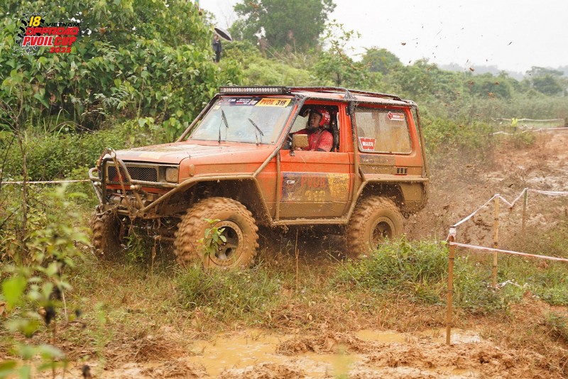 Con đường đăng quang Hạng SUV Nâng cao tại PVOIL VOC 2025 của đội đua 318 - Vulcan4x4-PNF