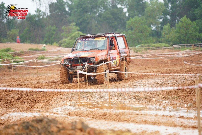 Con đường đăng quang Hạng SUV Nâng cao tại PVOIL VOC 2025 của đội đua 318 - Vulcan4x4-PNF