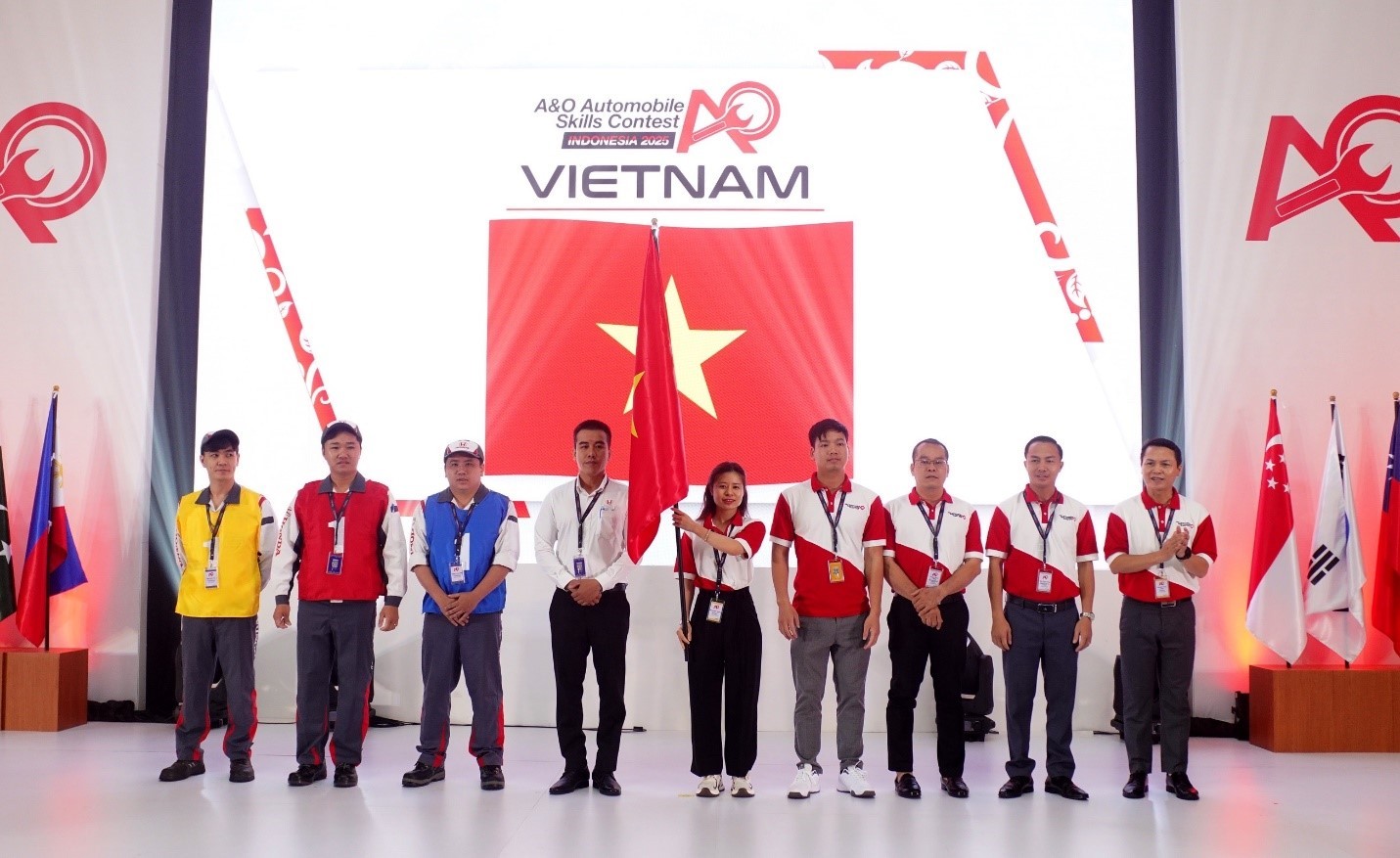 Honda Việt Nam thắng lớn tại Hội thi kỹ thuật viên xuất sắc Châu Á - Châu Đại Dương 2025 Honda Việt Nam tại Hội thi kỹ thuật viên xuất sắc Châu Á