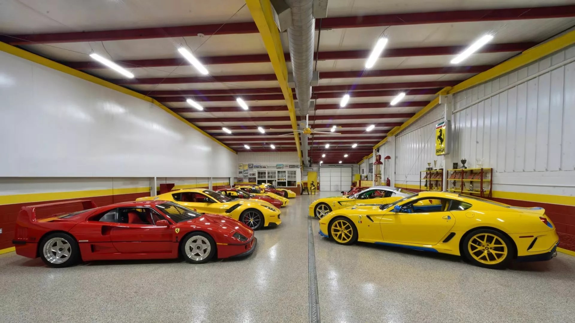 Bộ sưu tập 46 chiếc Ferrari quý hiếm, bảo quản như mới này sẽ được mang bán đấu giá bộ sưu tập siêu xe Ferrari của gia đình Bachman