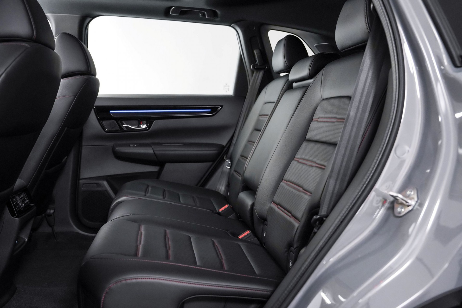 Honda CR-V 2026 sắp ra mắt Thái Lan, loại bỏ động cơ xăng, chỉ còn bản e:HEV Honda CR-V 2026 sắp ra mắt Thái Lan, loại bỏ động cơ xăng, chỉ còn bản e:HEV