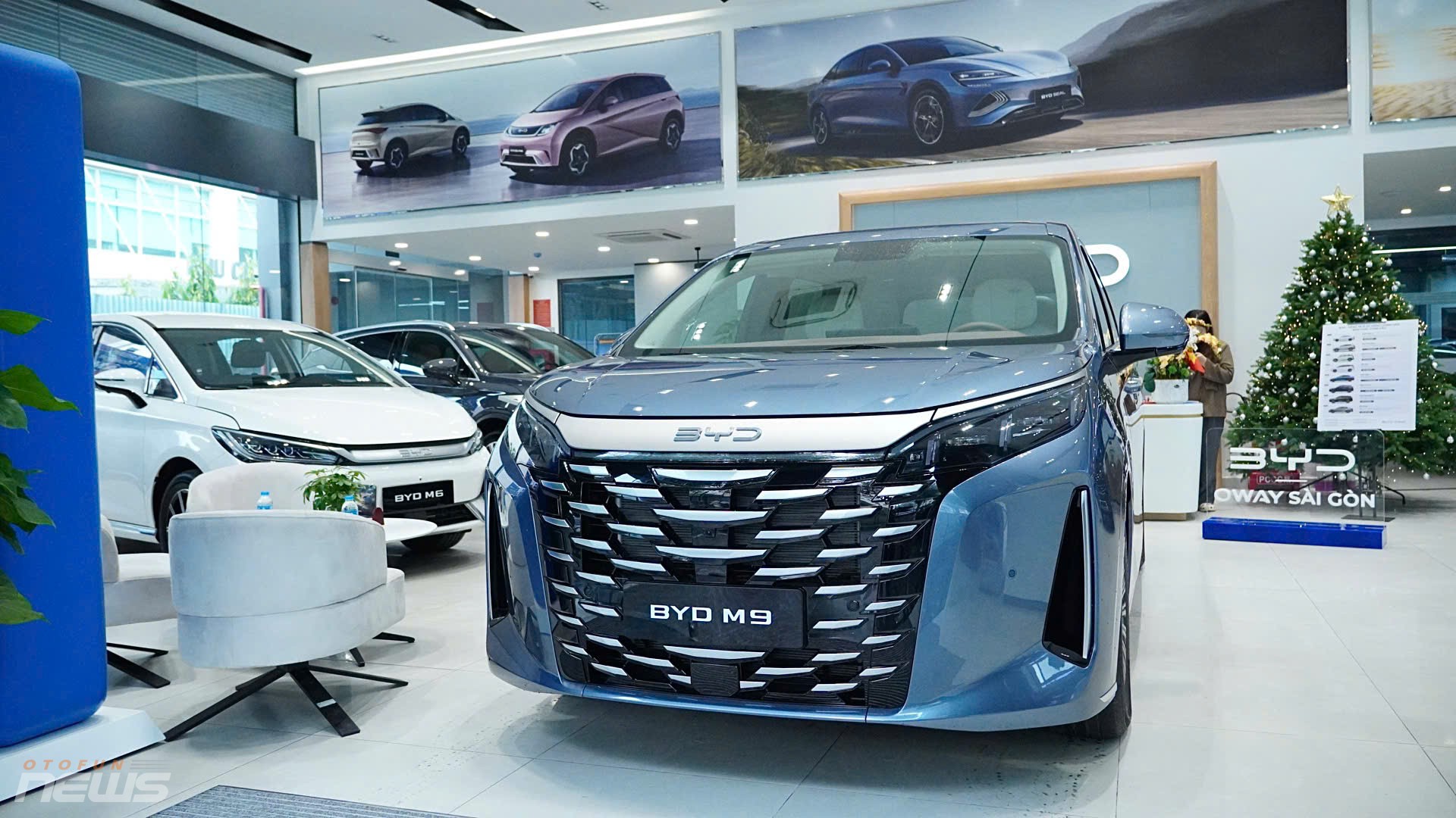 BYD M9 ra mắt, là chiếc MPV PHEV 7 chỗ đầu tiên ở thị trường Việt Nam, giá từ 2 đến gần 2,4 tỷ đồng BYD M9 ra mắt, là chiếc MPV PHEV 7 chỗ đầu tiên ở thị trường Việt Nam, giá từ 2 đến gần 2,4 tỷ đồng
