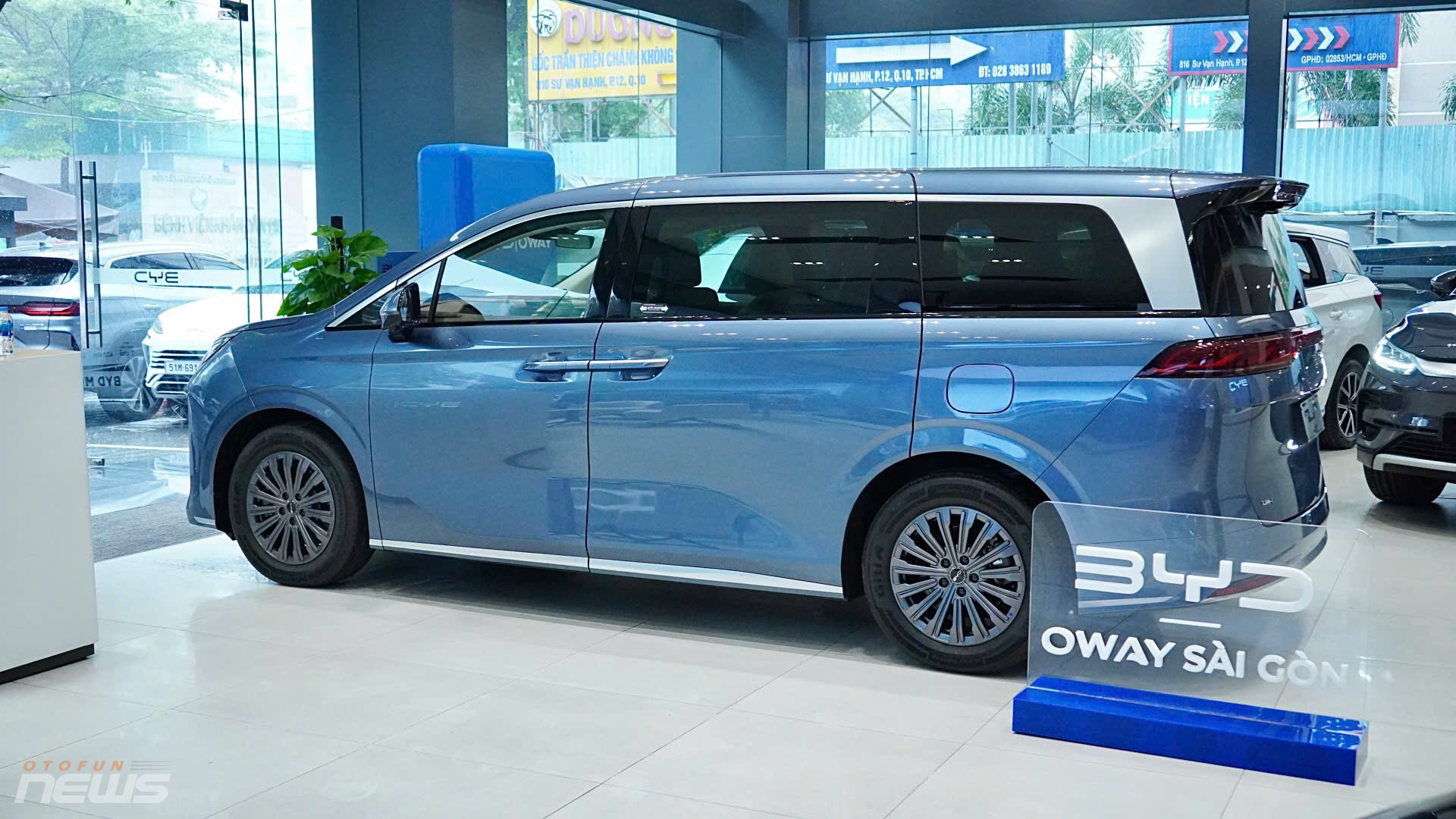 BYD M9 ra mắt, là chiếc MPV PHEV 7 chỗ đầu tiên ở thị trường Việt Nam, giá từ 2 đến gần 2,4 tỷ đồng BYD M9 ra mắt, là chiếc MPV PHEV 7 chỗ đầu tiên ở thị trường Việt Nam, giá từ 2 đến gần 2,4 tỷ đồng