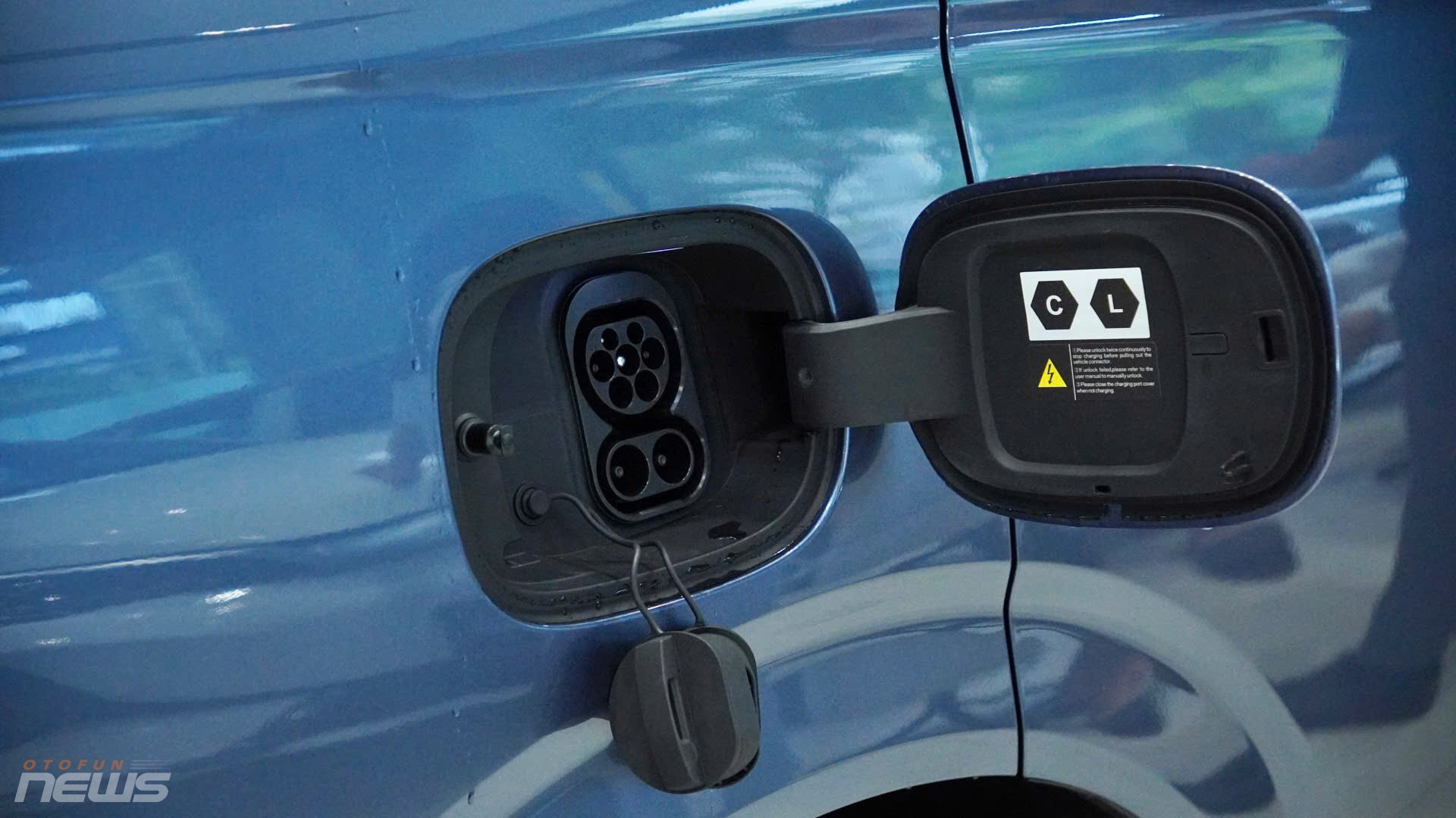BYD M9 ra mắt, là chiếc MPV PHEV 7 chỗ đầu tiên ở thị trường Việt Nam, giá từ 2 đến gần 2,4 tỷ đồng BYD M9 ra mắt, là chiếc MPV PHEV 7 chỗ đầu tiên ở thị trường Việt Nam, giá từ 2 đến gần 2,4 tỷ đồng