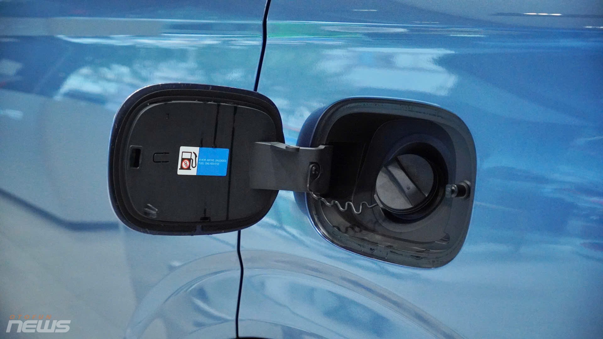 BYD M9 ra mắt, là chiếc MPV PHEV 7 chỗ đầu tiên ở thị trường Việt Nam, giá từ 2 đến gần 2,4 tỷ đồng BYD M9 ra mắt, là chiếc MPV PHEV 7 chỗ đầu tiên ở thị trường Việt Nam, giá từ 2 đến gần 2,4 tỷ đồng