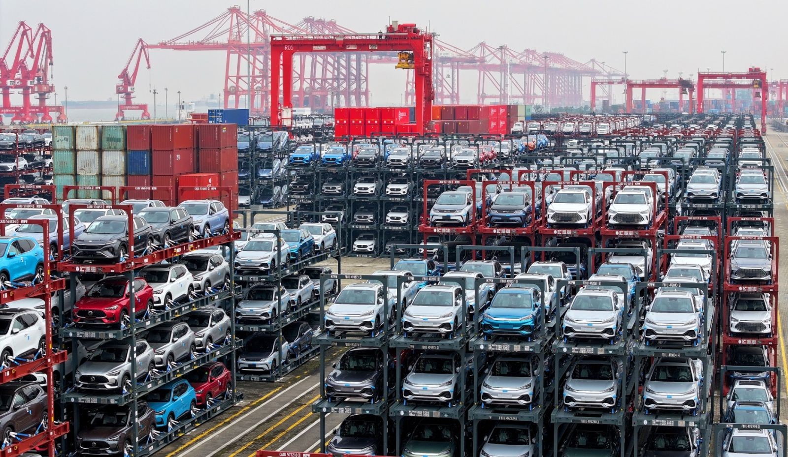 Trung Quốc siết xuất khẩu xe 'lướt' 0km để bảo vệ thị trường và thương hiệu