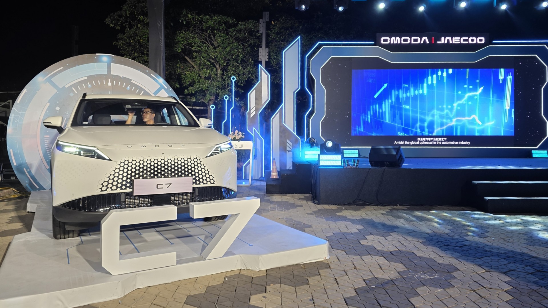 Omoda và Jaecoo công bố kế hoạch ra mắt 16 mẫu xe mới tại Việt Nam trong năm 2026 Omoda và Jaecoo ra mắt 16 mẫu xe mới 2026