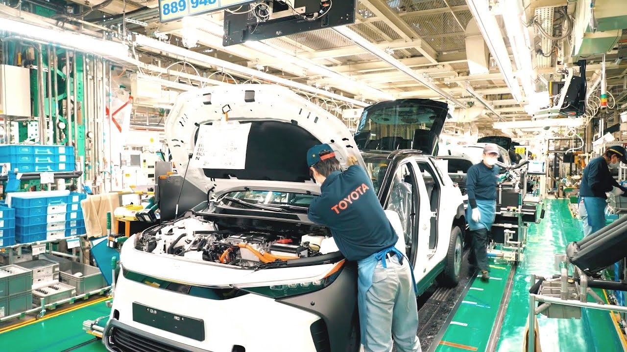 Hình ảnh bên trong một nhà máy của Toyota