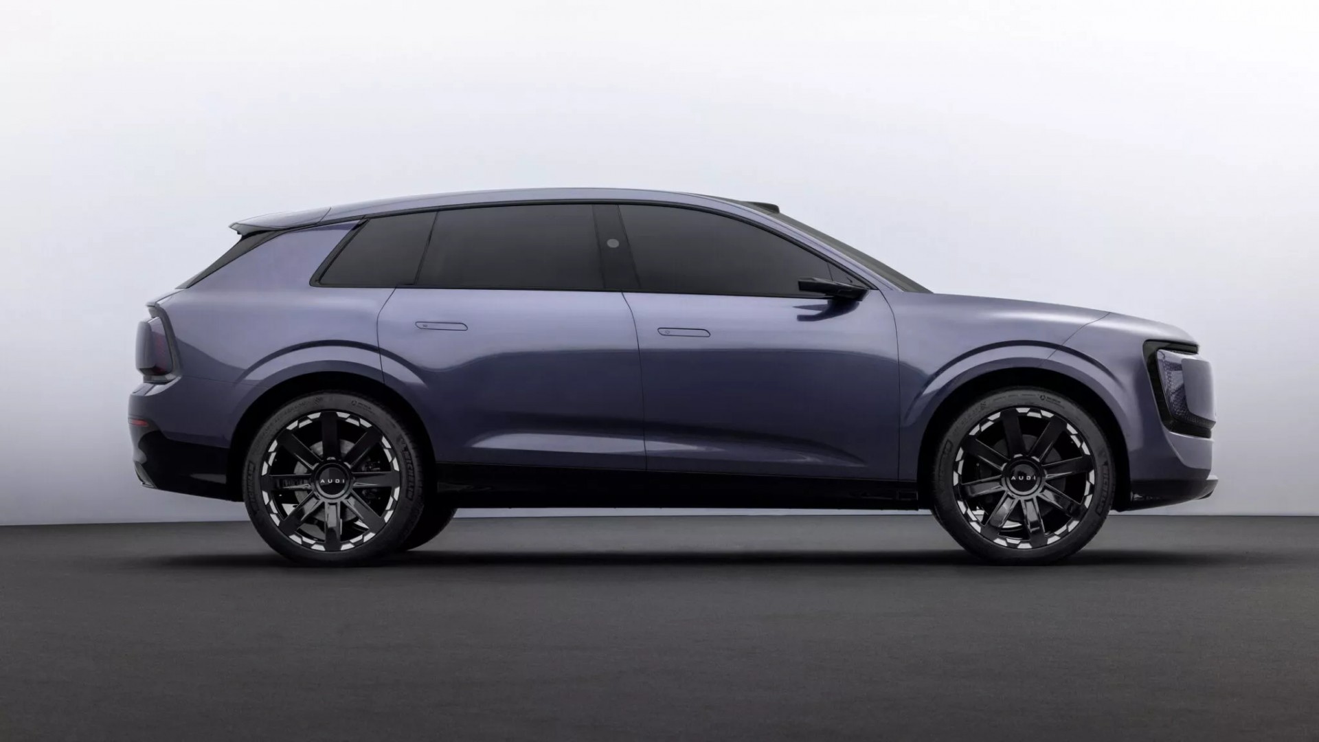 Audi lần đầu giới thiệu xe điện E SUV Concept ở Triển lãm Ô tô Quảng Châu 2025 Phía bên của AUDI E SUV Concept