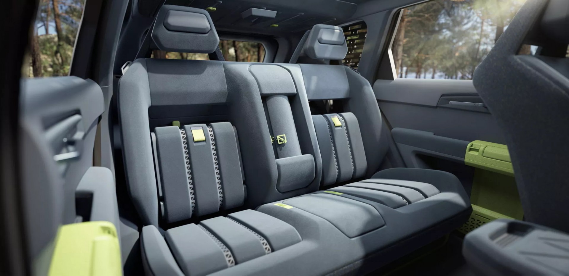Kia giới thiệu concept SUV điện EV5 WKNDR với dáng vẻ mạnh mẽ, trang bị chạy địa hình Hàng ghế sau của Kia EV5 WKNDR