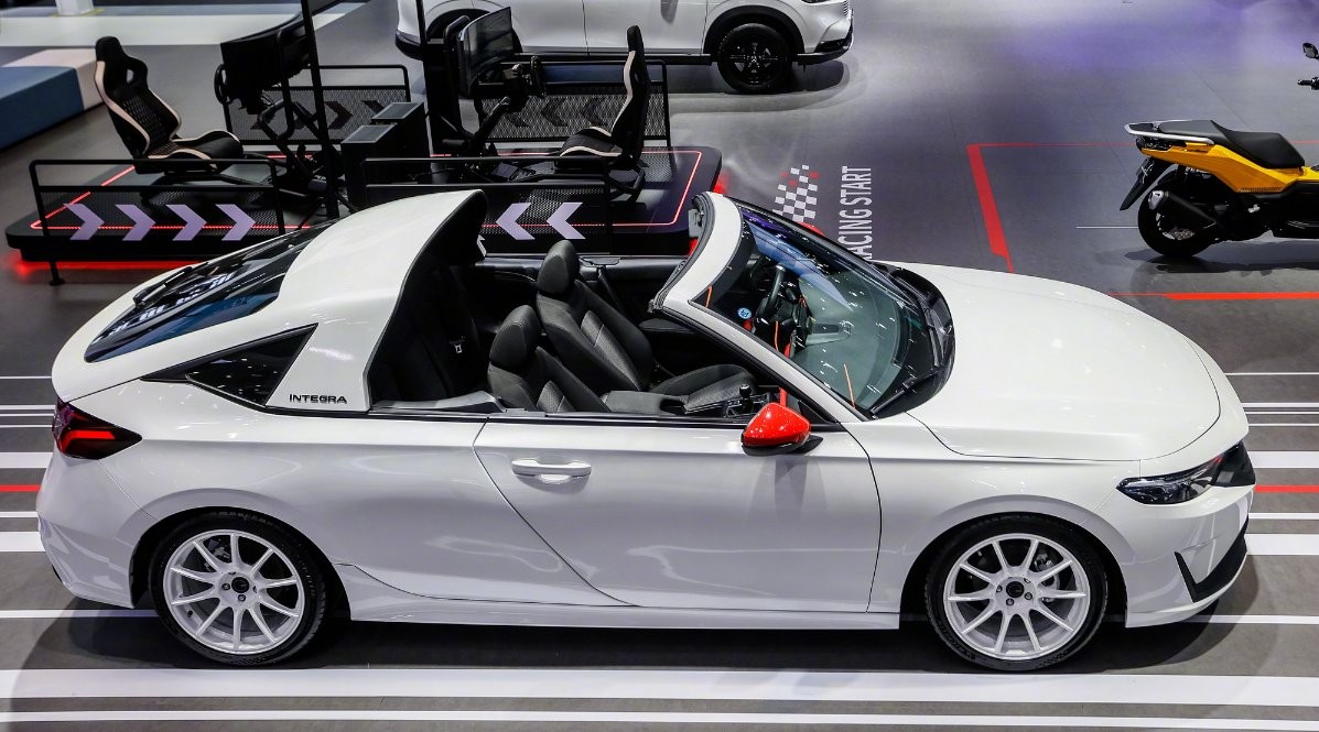 Honda gây ấn tượng tại Triển lãm Ô tô Quảng Châu 2025 với mẫu concept xe mui trần cực chất Honda Integra Targa được chế tạo chủ yếu cho mục đích trưng bày chứ không phải sản xuất