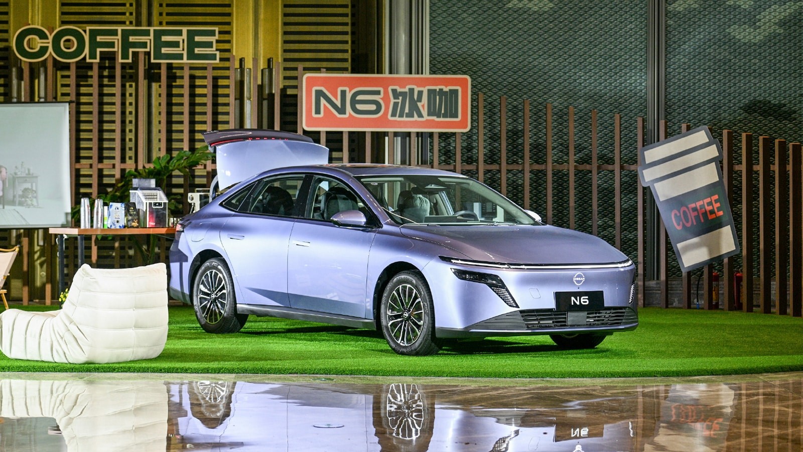 Sedan plug-in hybrid Nissan N6 bắt đầu được bán ở Trung Quốc, tiềm năng sẽ sớm đến Đông Nam Á Mẫu sedan plug-in hybrid Nissan N6 bắt đầu bán chính thức ở Trung Quốc từ ngày 1/12