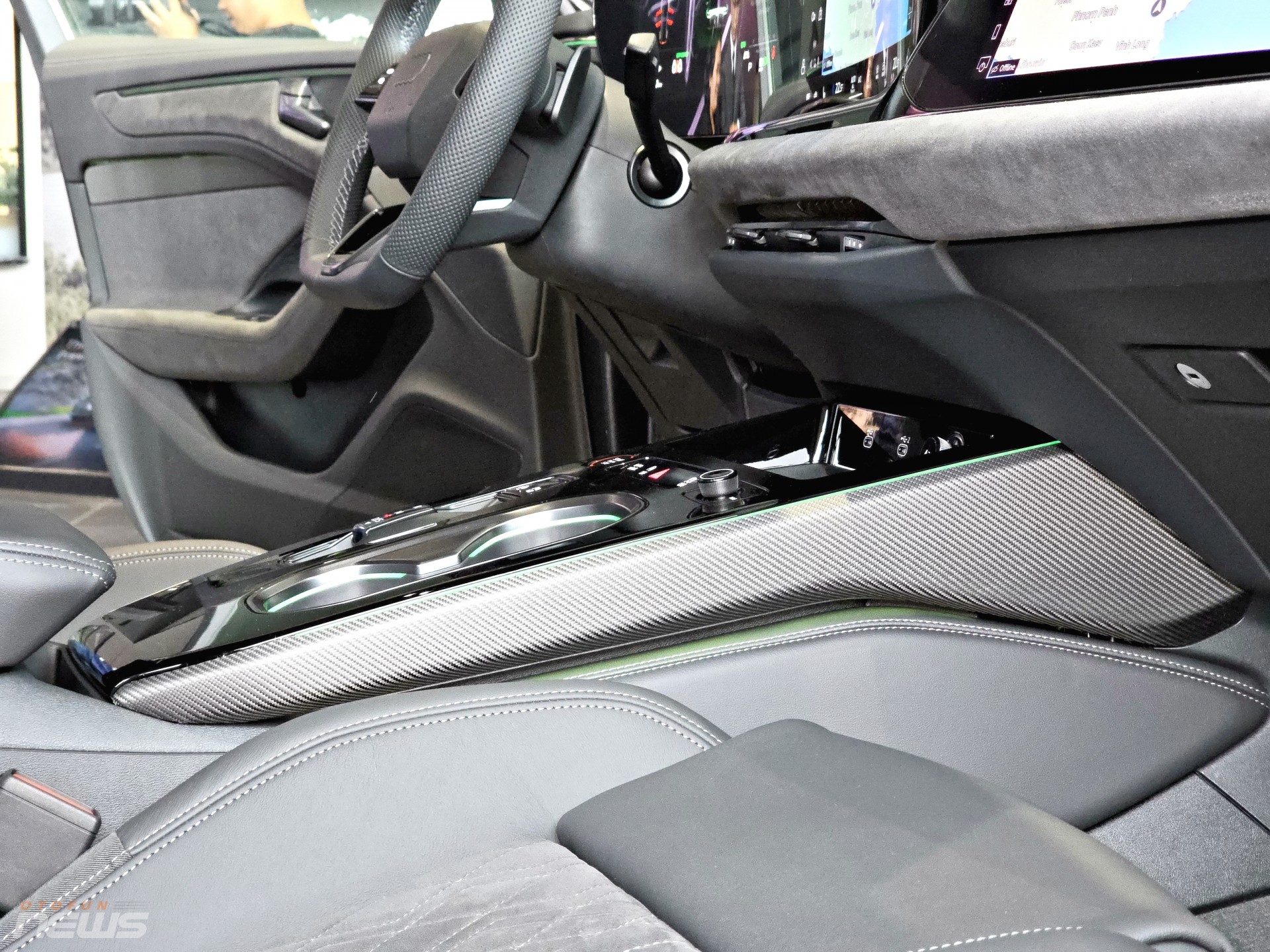 Audi A6 S Line 2025 ra mắt Việt Nam, nhập khẩu Đức với giá 2,799 tỷ đồng Audi A6 S Line 2025 ra mắt Việt Nam, nhập khẩu Đức với giá 2,799 tỷ đồng