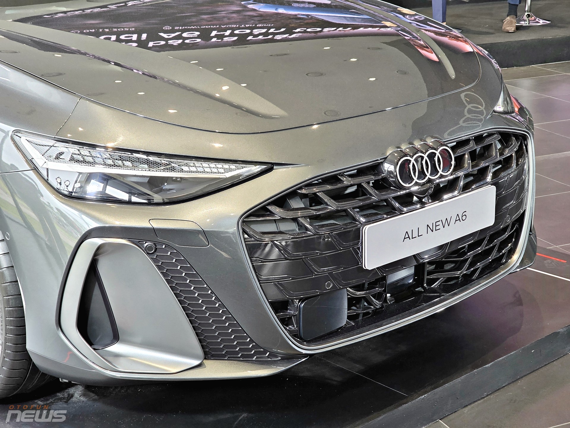Audi A6 S Line 2025 ra mắt Việt Nam, nhập khẩu Đức với giá 2,799 tỷ đồng Audi A6 S Line 2025 ra mắt Việt Nam, nhập khẩu Đức với giá 2,799 tỷ đồng