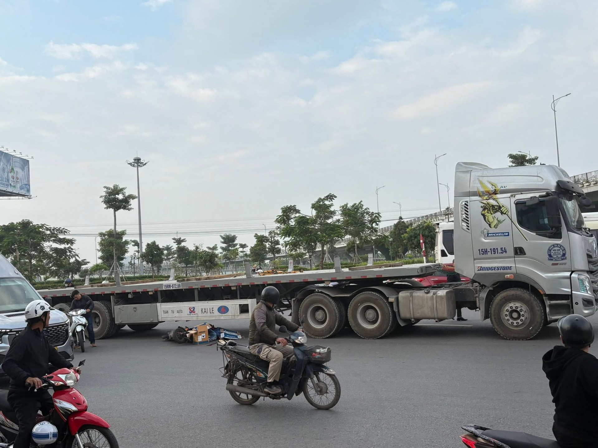 Tổng hợp tin tức tai nạn giao thông mới nhất ngày hôm nay 5/12/2025