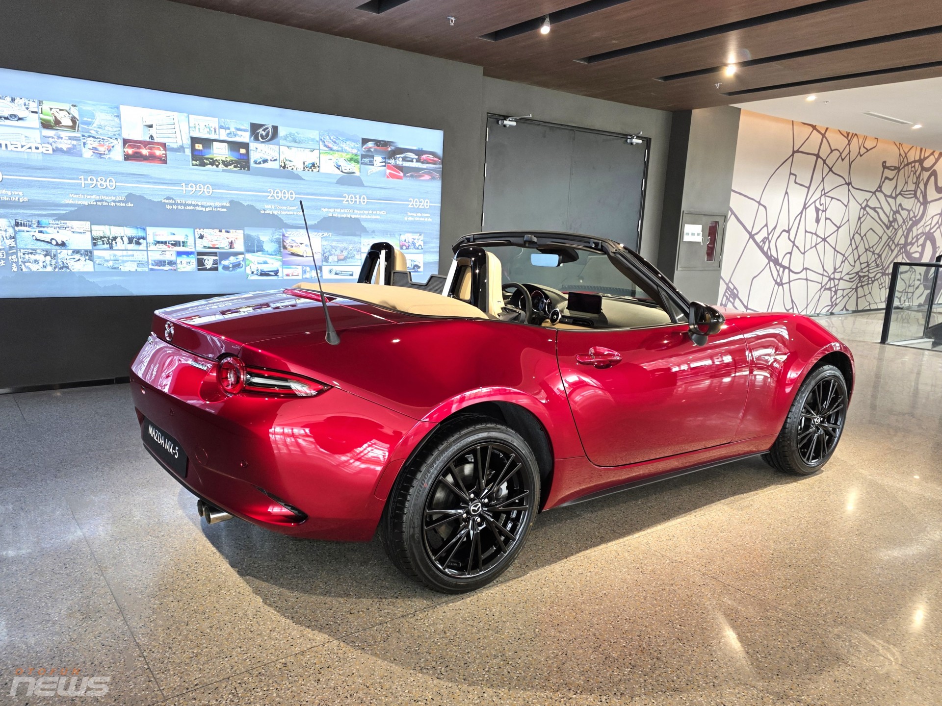 Khai trương showroom Mazda flagship đầu tiên Đông Nam Á tại TP.HCM Khai trương showroom Mazda flagship đầu tiên Đông Nam Á tại TP.HCM