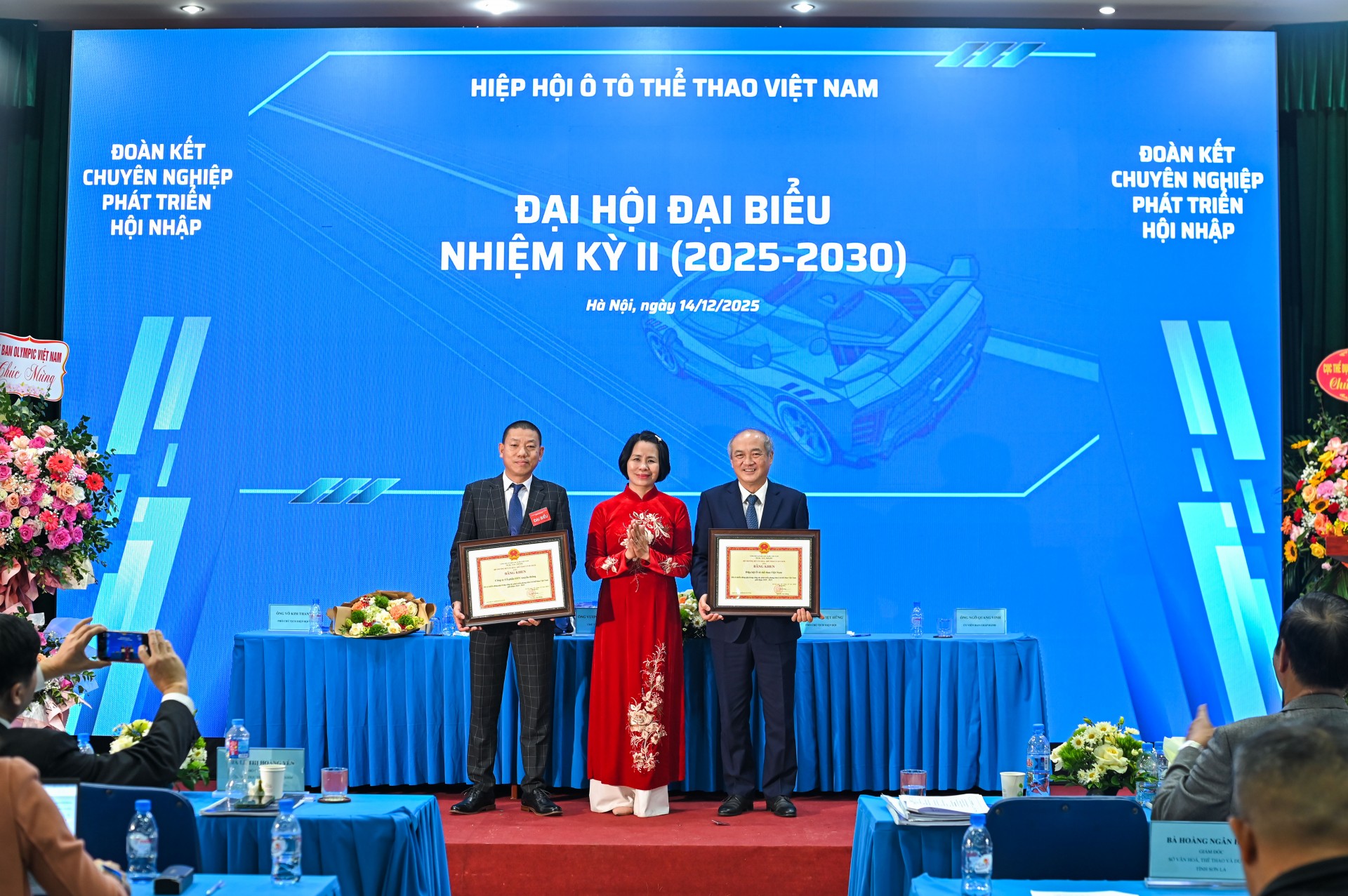 Công bố Ban Chấp hành Hiệp hội Ô tô Thể thao Việt Nam nhiệm kỳ II 2025-2030 Công bố Ban Chấp hành Hiệp hội Ô tô Thể thao Việt Nam nhiệm kỳ II 2025-2030