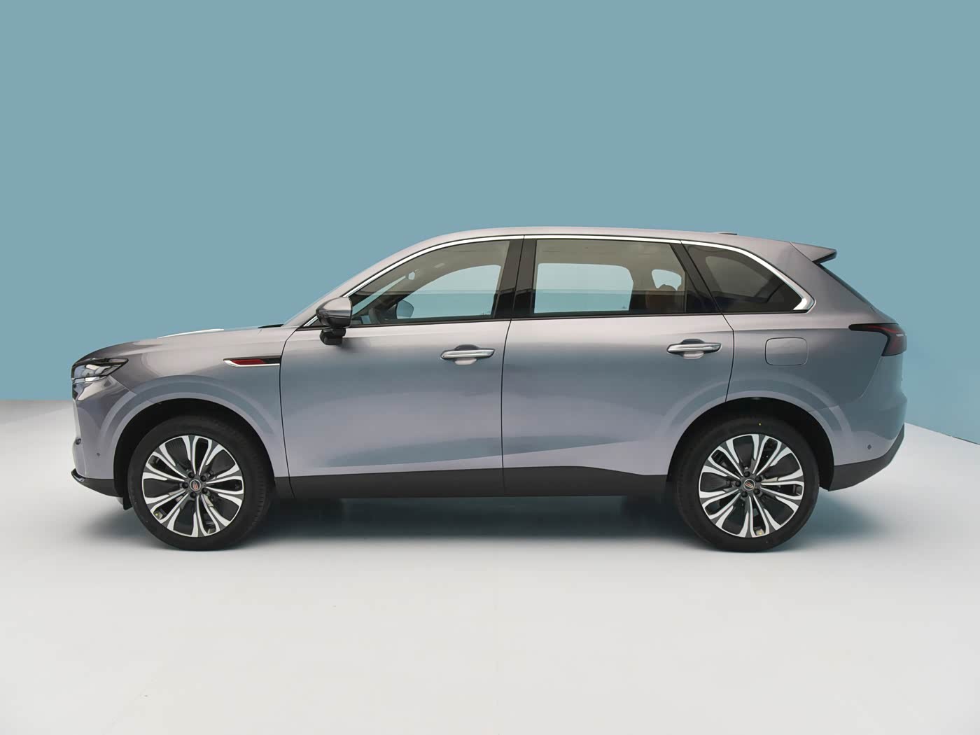 Hồng Kỳ HS6 PHEV - SUV sang với tầm hoạt động 1.650 km chính thức được bán ở Trung Quốc Phía bên của Hồng Kỳ HS6 PHEV