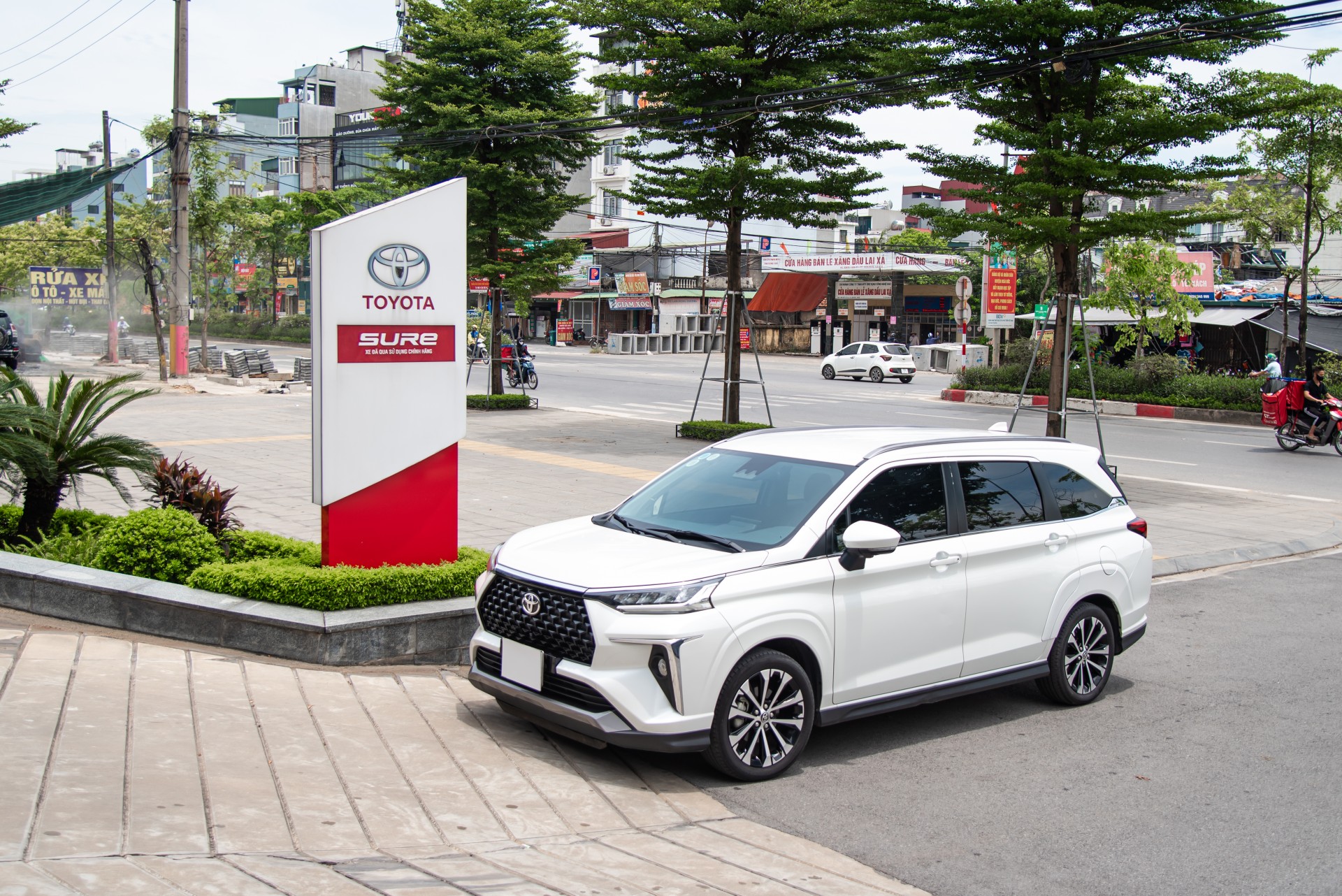 Mua xe Toyota cuối năm, tiết kiệm lên đến hơn 150 triệu đồng Mua xe Toyota cuối năm, tiết kiệm lên đến hơn 150 triệu đồng
