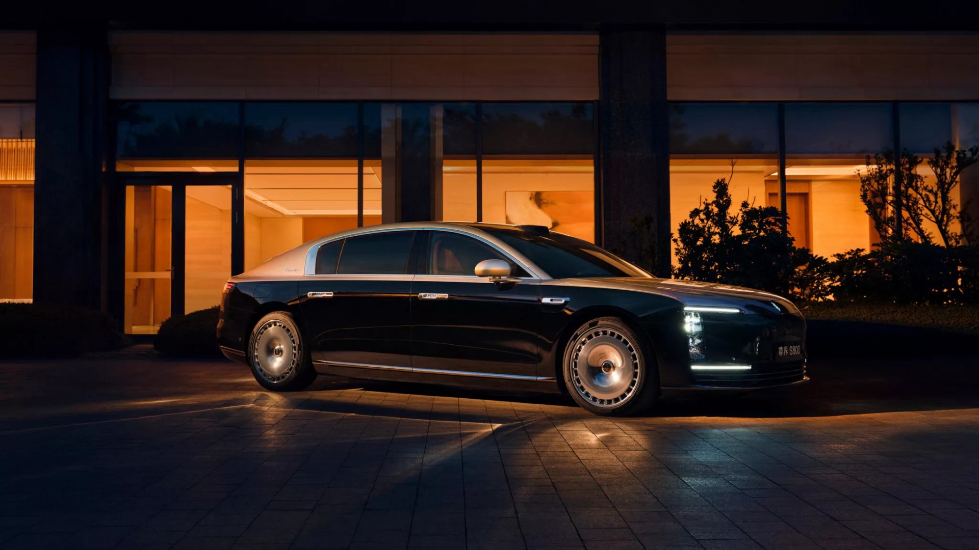 Vượt mặt Mercedes, BMW và Porsche, mẫu xe điện hạng sang này đang Vượt mặt Mercedes, BMW và Porsche, mẫu xe điện hạng sang này đang