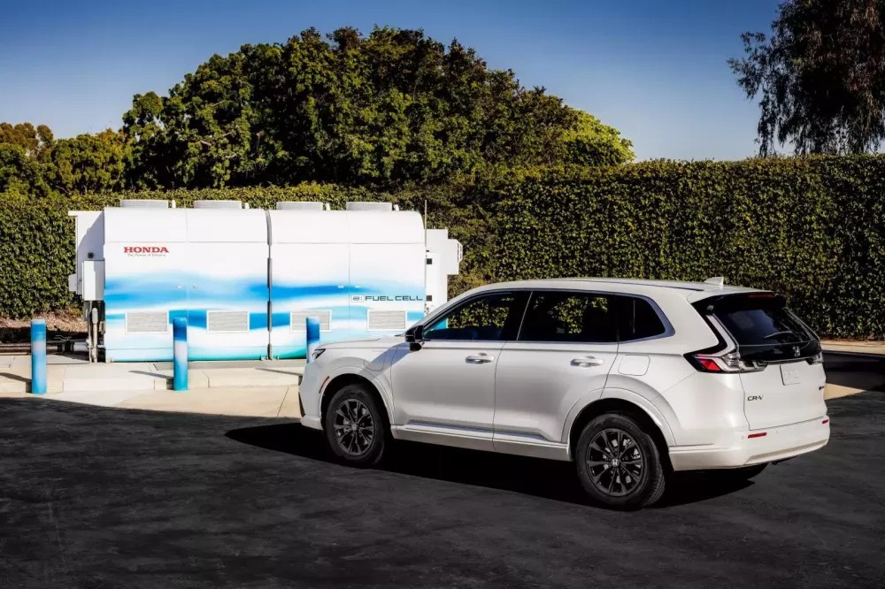 Honda CR V e:FCEV bị triệu hồi vì sự cố cụm pin nhiên liệu Honda CR V e:FCEV bị triệu hồi vì sự cố cụm pin nhiên liệu