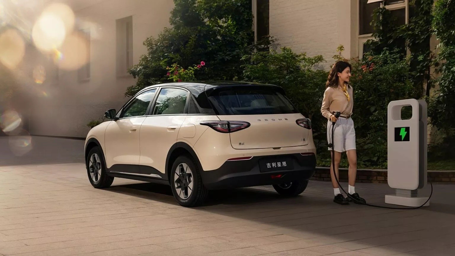 Đây là mẫu xe điện giá rẻ bán chạy nhất Trung Quốc năm 2025, giá chỉ hơn 250 triệu Phía sau của Geely Xingyuan