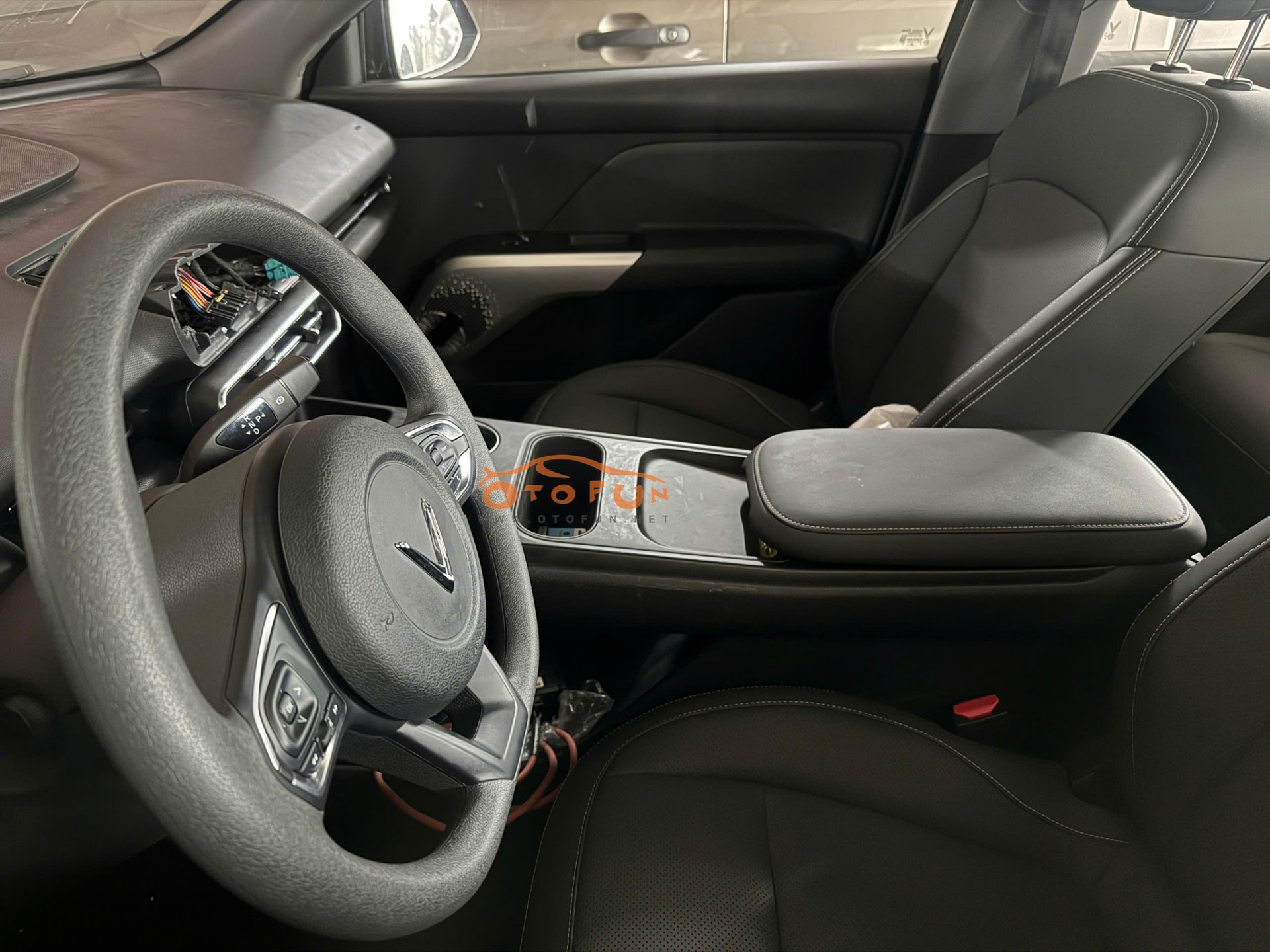 Xem nhanh ảnh thực tế VinFast Limo Home Xem nhanh ảnh thực tế VinFast Limo Home