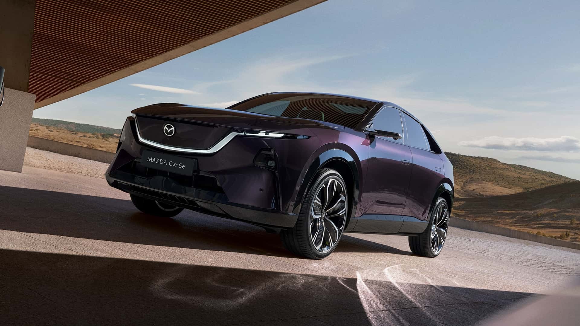 Sau khi bán ở Trung Quốc, xe điện Mazda CX-6e chính thức trình làng thị trường Châu Âu Phía trước của Mazda CX-6e 2026