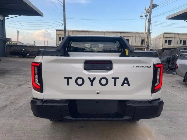 Toyota Hilux 2026 chốt lịch ra mắt tại Việt Nam vào 29/1 Toyota Hilux 2026 chốt lịch ra mắt tại Việt Nam vào 29/1