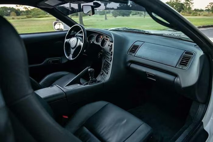 Toyota Supra Turbo 1998 có giá quý đổi lên tới 6,3 tỷ đồng Toyota Supra Turbo 1998 có giá quý đổi lên tới 6,3 tỷ đồng