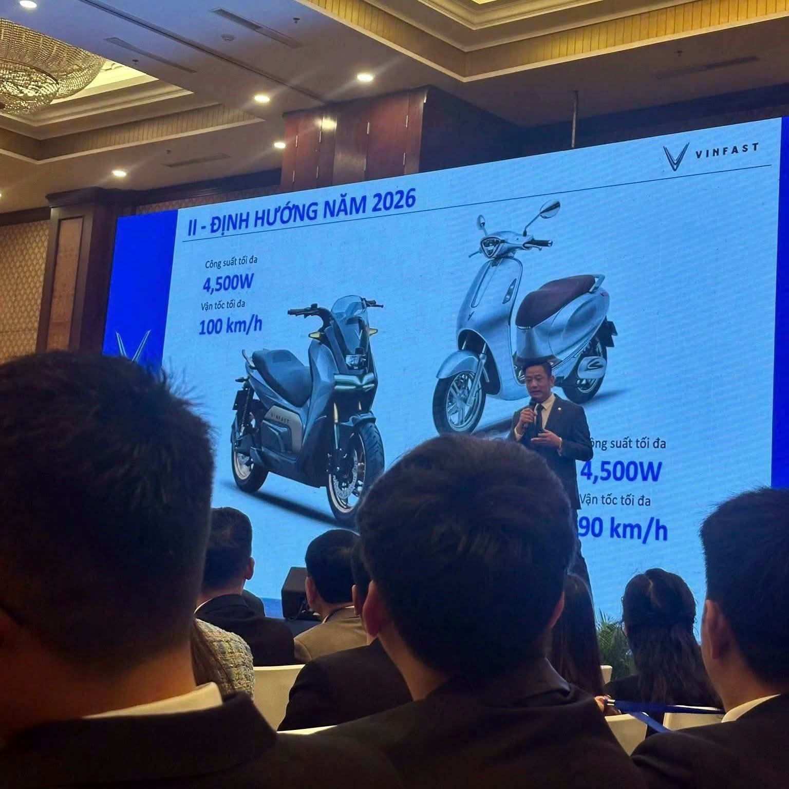 Hình ảnh mẫu mô tô điện VinFast công suất 4.500 W, tốc độ tối đa 100 km/h
