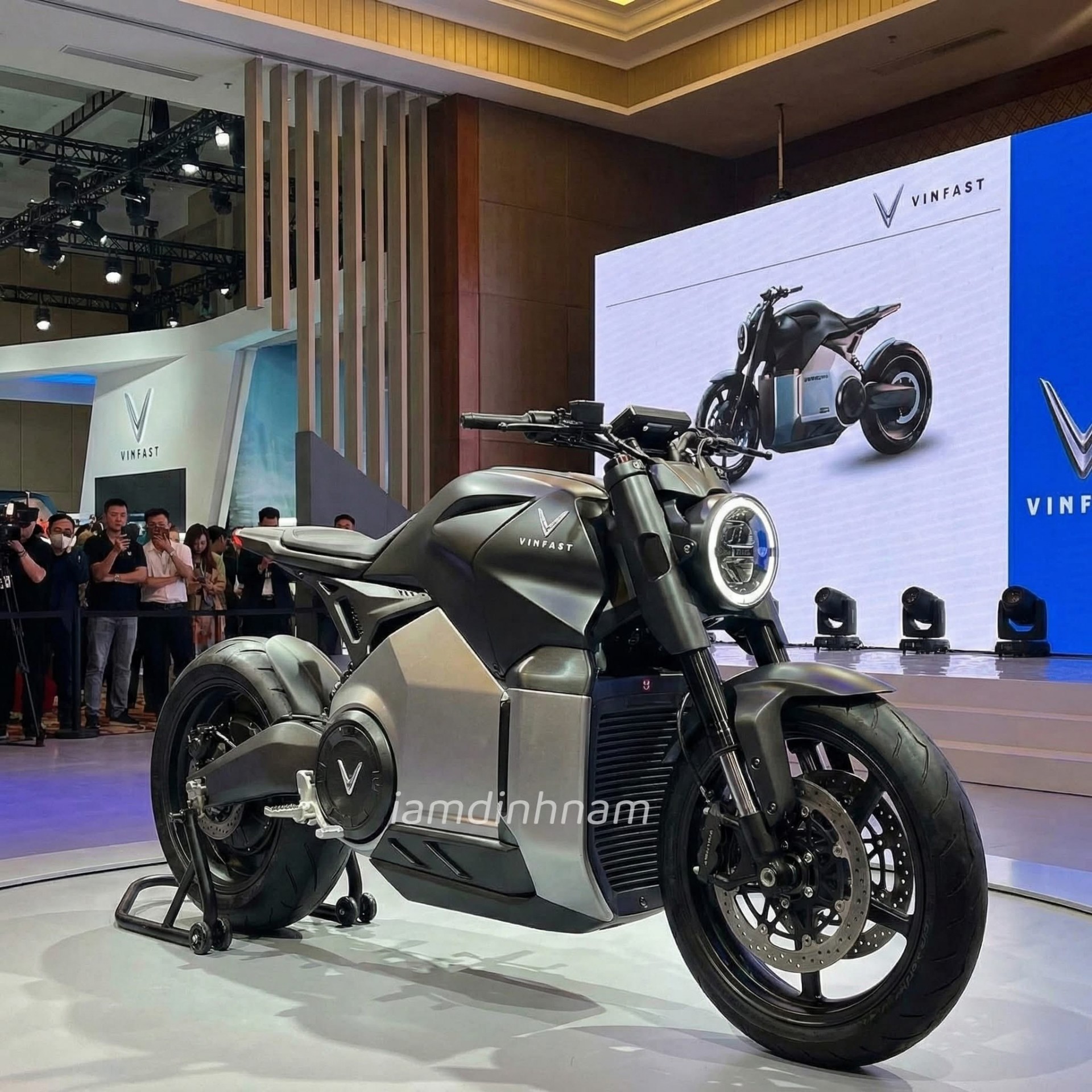 Hình ảnh mẫu mô tô điện VinFast công suất 4.500 W, tốc độ tối đa 100 km/h