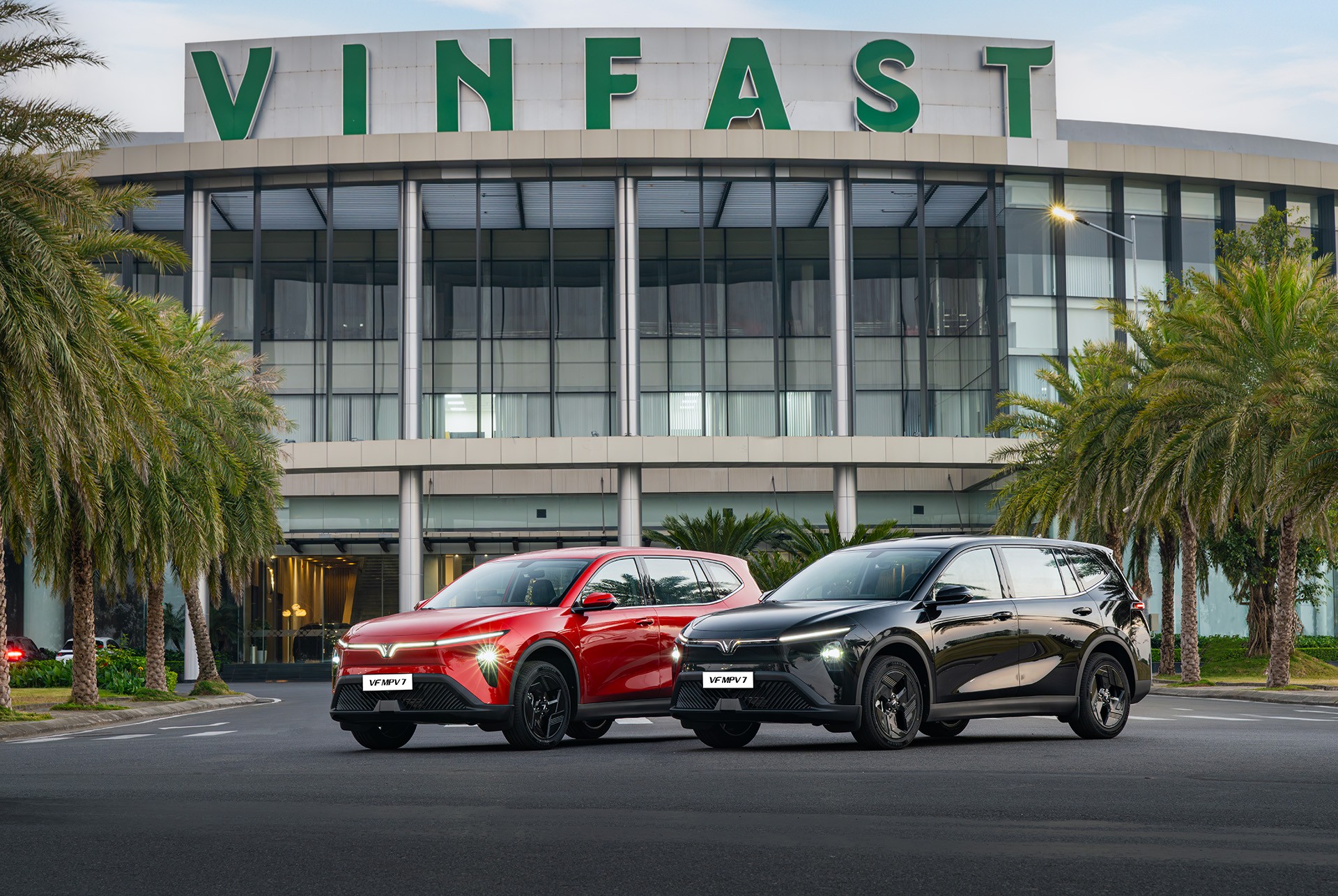 giá xe VinFast MPV 7 chỗ mới ra mắt