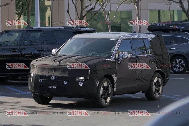 Hyundai SantaFe facelift 2027 lộ nội thất, hướng mạnh vào trải nghiệm công nghệ Hyundai SantaFe facelift 2027 lộ nội thất, hướng mạnh vào trải nghiệm công nghệ