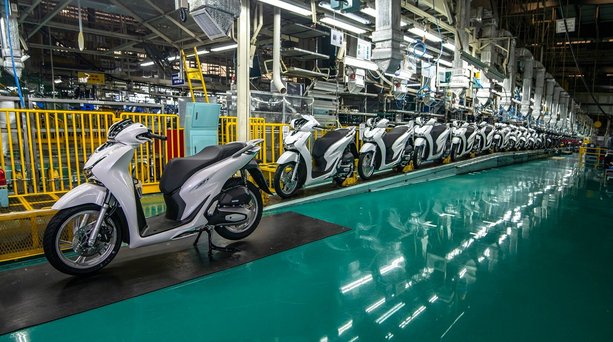 Người Việt mua hơn 7.000 xe máy mỗi ngày trong năm 2025, nếu tính cả xe điện còn nhiều hơn nữa Người Việt mua hơn 7.000 xe máy mỗi ngày trong năm 2025, nếu tính cả xe điện còn nhiều hơn nữa