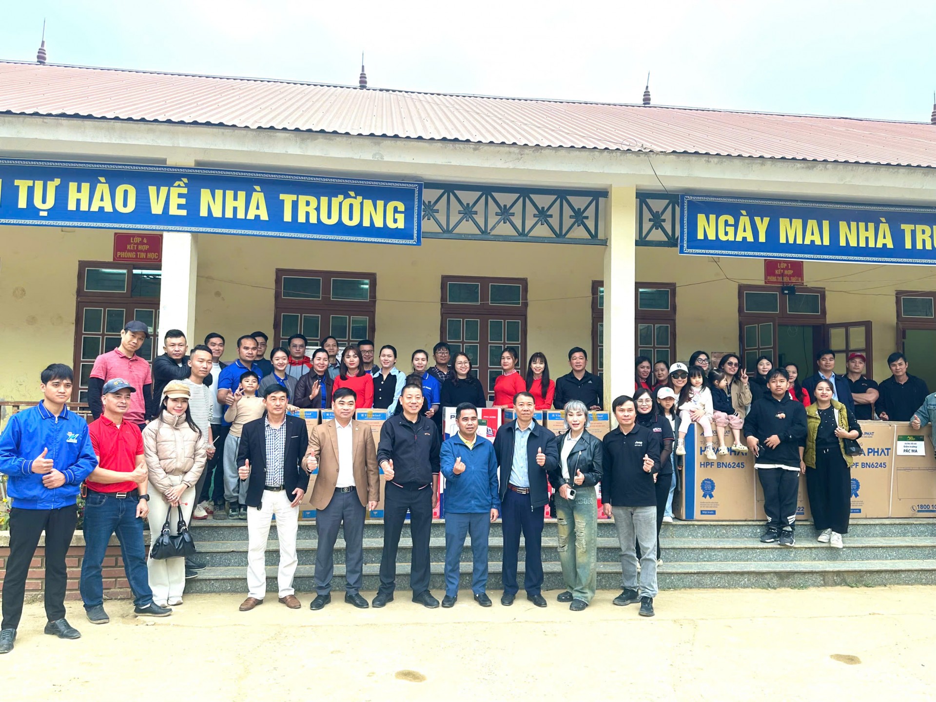 “Sưởi ấm bản cao 2025”: Lan tỏa hơi ấm tới học sinh vùng cao Bó Sinh, Sơn La “Sưởi ấm bản cao 2025”: Lan tỏa hơi ấm tới học sinh vùng cao Bó Sinh, Sơn La