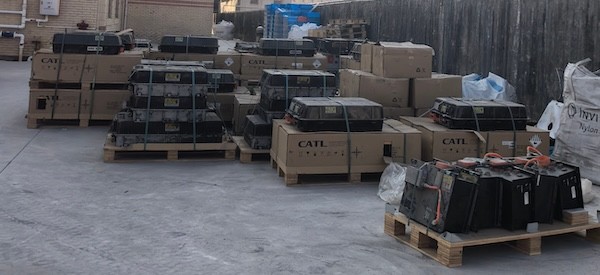 Tình trạng tái chế pin xe điện tại Trung Quốc: Tràn ngập các xưởng chui, rủi ro môi trường và an toàn Biên lợi nhuận từ hoạt động tái chế pin này là rất cao