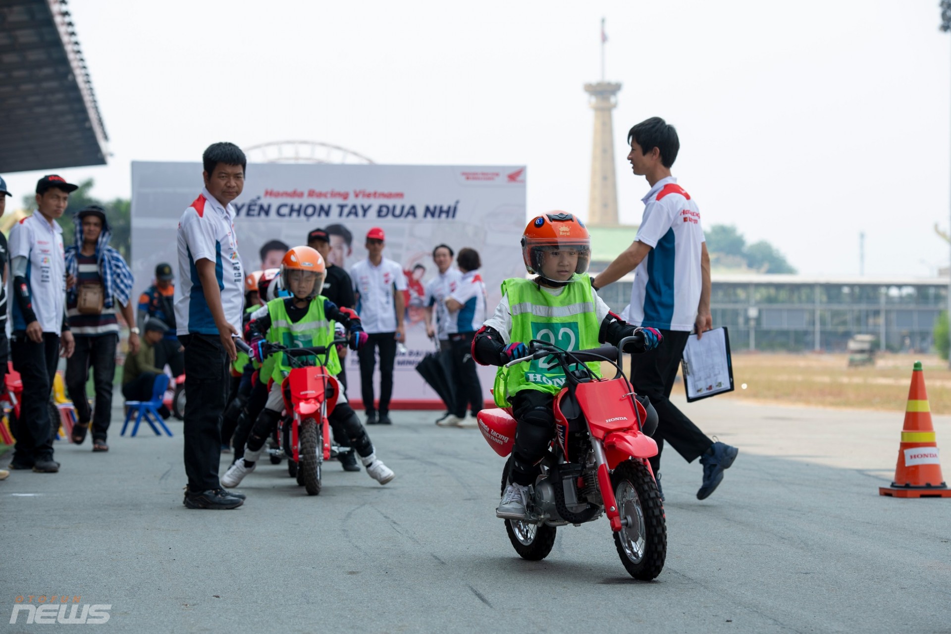 Sôi nổi vòng tuyển chọn Tài năng đua xe nhí 2026 tại Trường đua Đại Nam Sôi nổi vòng tuyển chọn Tài năng đua xe nhí 2026 tại Trường đua Đại Nam