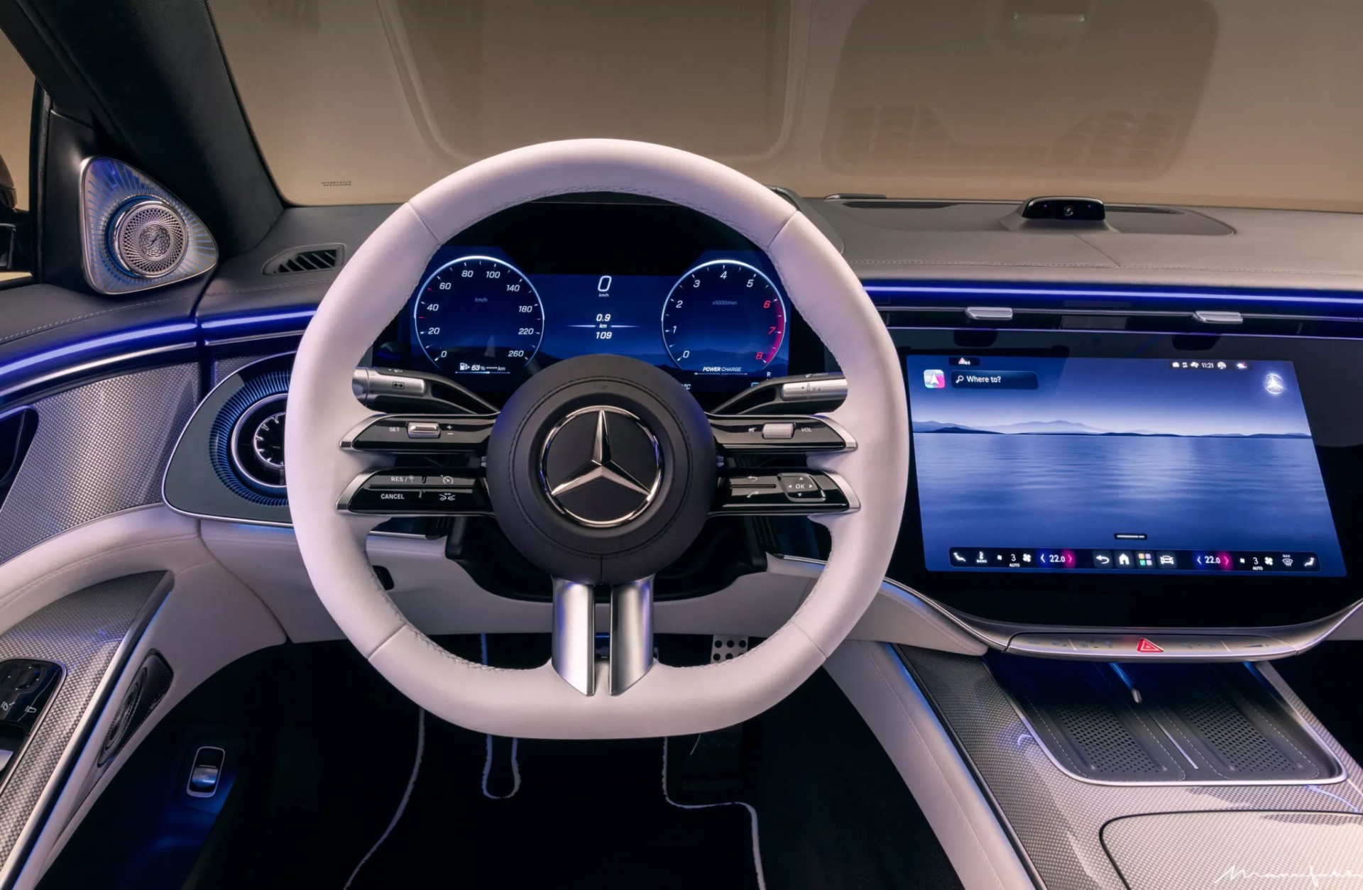 Mercedes-Benz S-Class 2027 lộ diện với nhiều màn hình công nghệ và động cơ V8 mới Vô lăng lái của Mercedes-Benz S-Class 2027