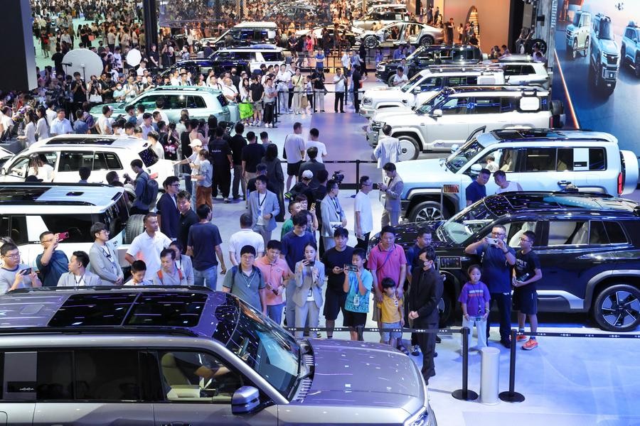 Đây là thương hiệu xe năng lượng mới tốt nhất Trung Quốc năm 2025 Thị trường xe năng lượng mới (NEV) Trung Quốc năm 2025 có sự phân hóa rõ ràng về chất lượng theo báo cáo của J.D. Power
