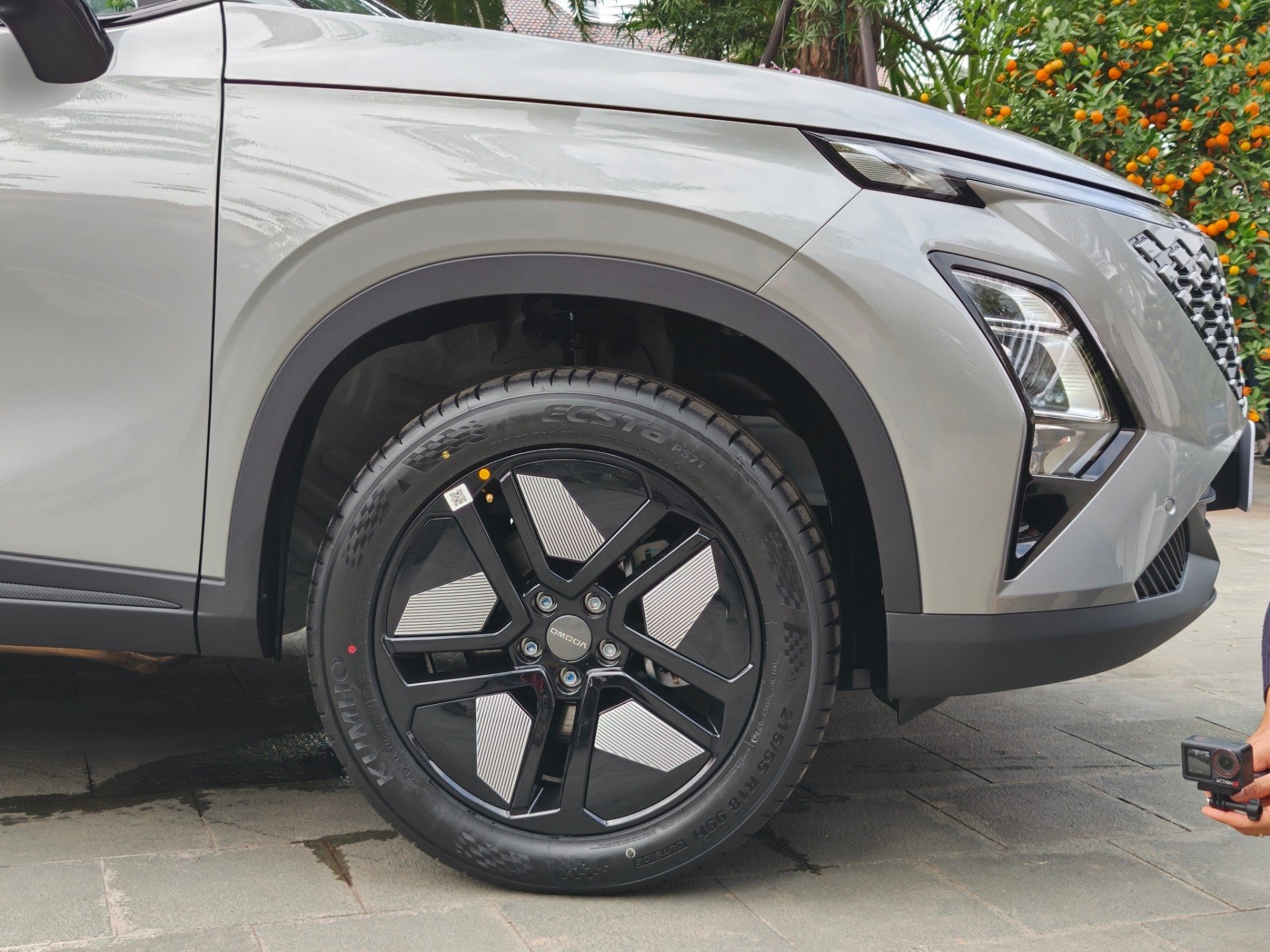 Omoda C5 SHS lộ diện, hãng thách thức Toyota Corolla Cross hybrid Omoda C5 SHS lộ diện, hãng thách thức Toyota Corolla Cross hybrid
