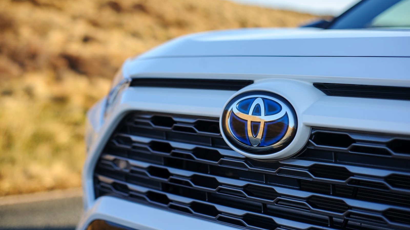 Xe điện chững nhịp, Toyota tăng tốc chiến lược hybrid toàn cầu Xe điện chững nhịp, Toyota tăng tốc chiến lược hybrid toàn cầu