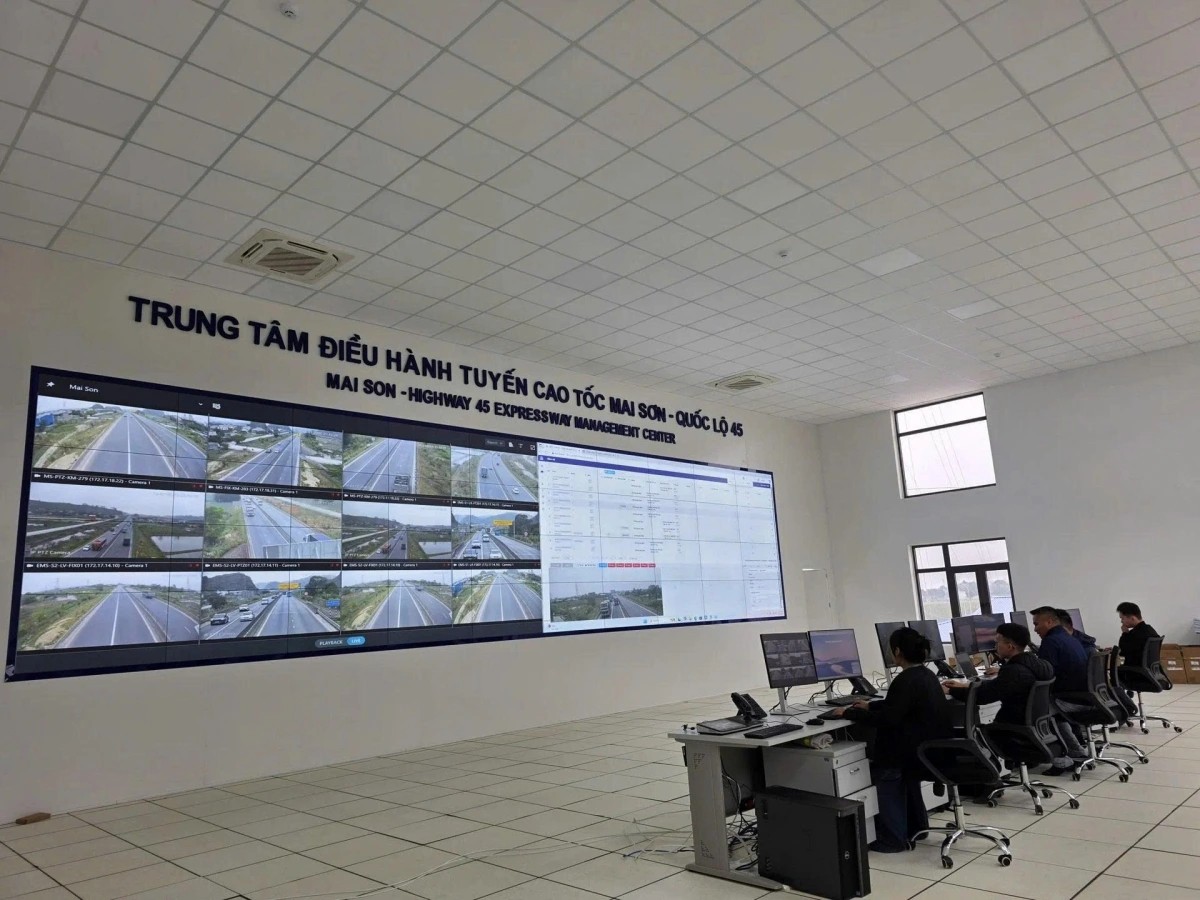 Chính thức thu phí không dừng trên 5 tuyến cao tốc Bắc - Nam từ 1/3/2026 Chính thức thu phí không dừng trên 5 tuyến cao tốc Bắc - Nam từ 1/3/2026