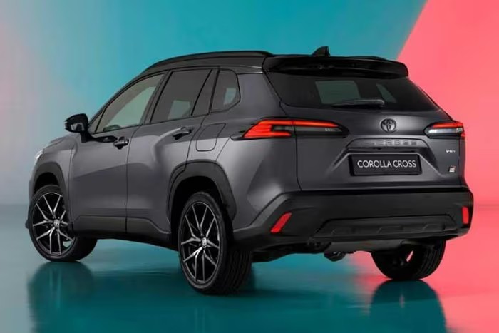 Toyota Corolla Cross HEV GR Sport 2026 ra mắt, giá quy đổi gần 1 tỷ đồng Toyota Corolla Cross HEV GR Sport 2026 ra mắt, giá quy đổi gần 1 tỷ đồng