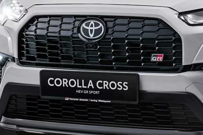 Toyota Corolla Cross HEV GR Sport 2026 ra mắt, giá quy đổi gần 1 tỷ đồng Toyota Corolla Cross HEV GR Sport 2026 ra mắt, giá quy đổi gần 1 tỷ đồng