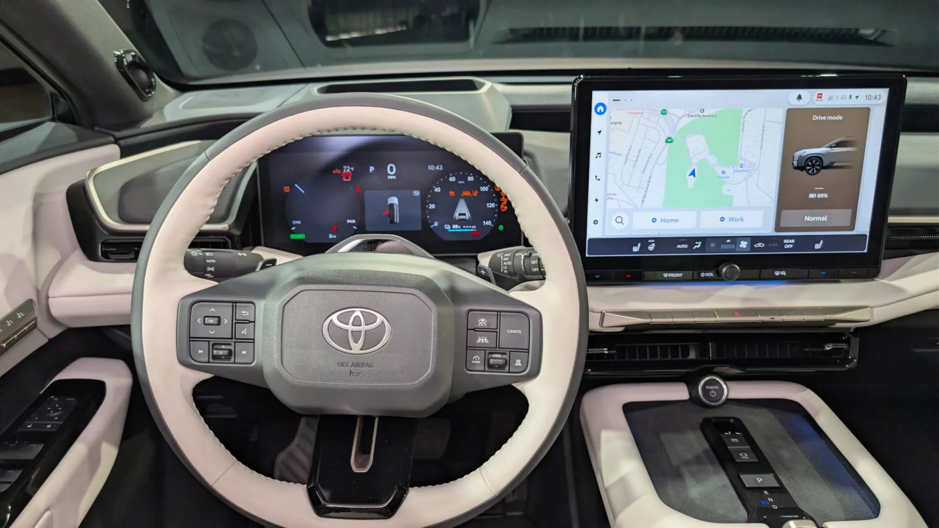 Toyota Highlander 2027 ra mắt với cấu hình thuần điện, kích thước vạm vỡ hơn Hệ thống lái của Toyota Highlander 2027