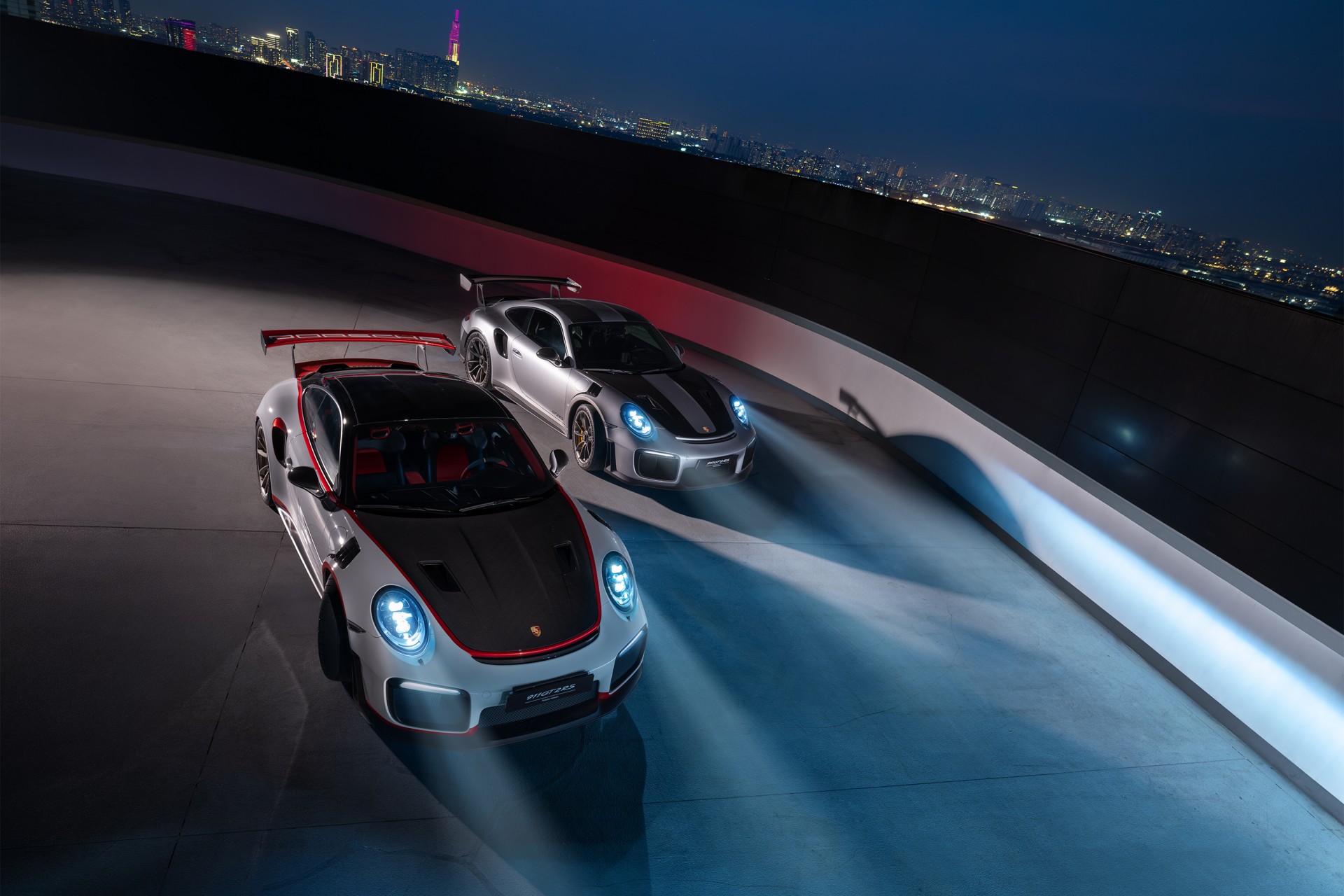 Porsche mang dàn 911 và 718 hiệu suất trở lại Việt Nam Porsche mang dàn 911 và 718 hiệu suất trở lại Việt Nam