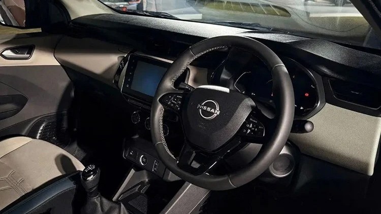 Nissan Gravite ra mắt, MPV 7 chỗ cỡ trung hướng tới gia đình trẻ Nissan Gravite ra mắt, MPV 7 chỗ cỡ trung hướng tới gia đình trẻ