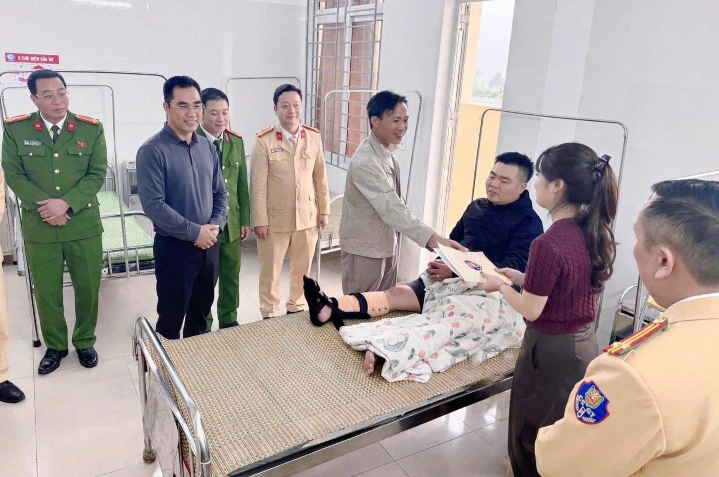 Tổng hợp tin tức tai nạn giao thông mới nhất ngày hôm nay 23/2/2026 Tổng hợp tin tức tai nạn giao thông mới nhất ngày hôm nay 23/2/2026